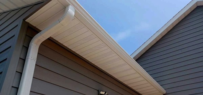 seamless gutters installed by ecoshield on a littleton colorado home